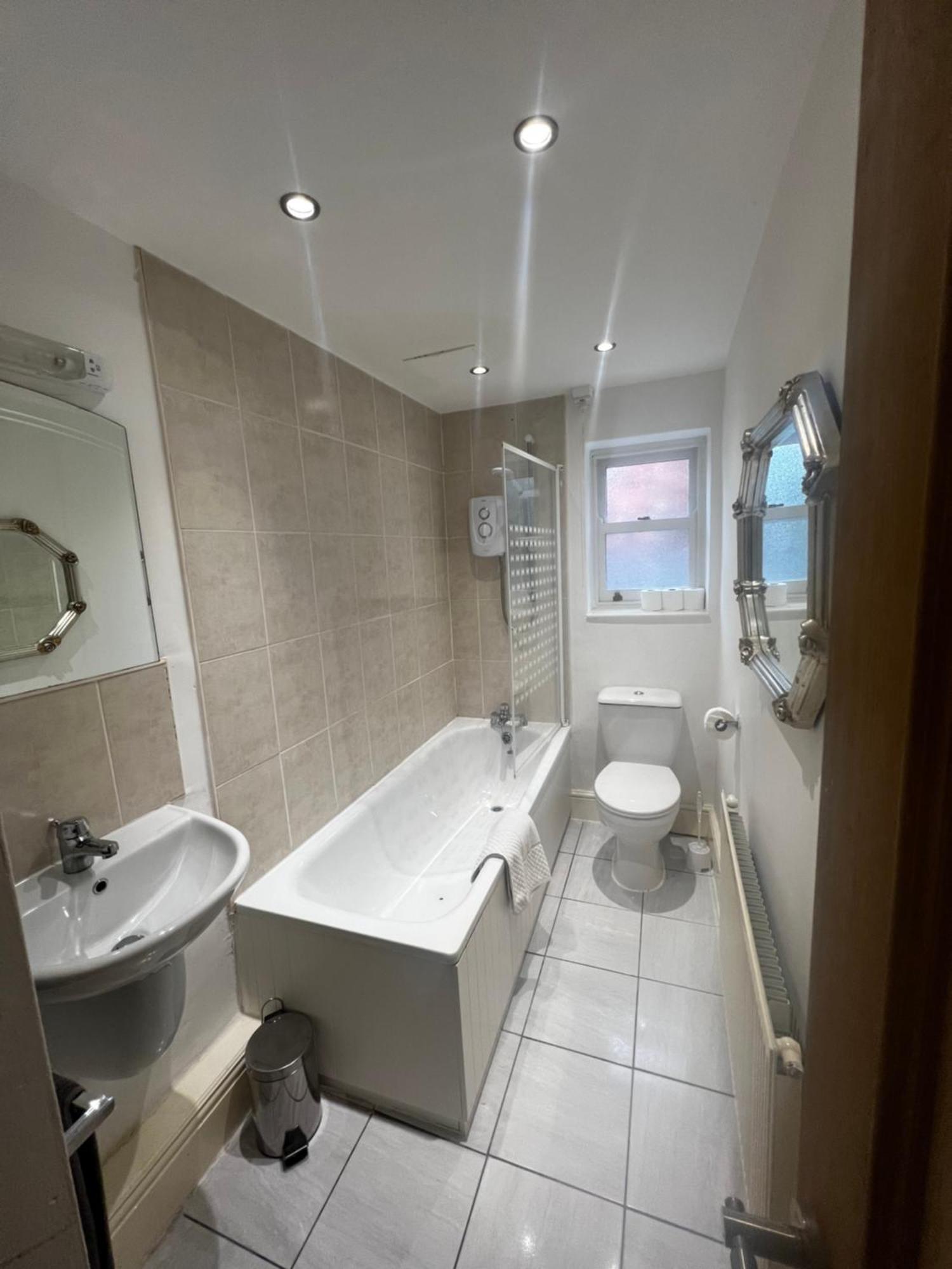 No 3 - Large 1 Bed Near Sefton Park And Lark Lane Διαμέρισμα Λίβερπουλ Εξωτερικό φωτογραφία