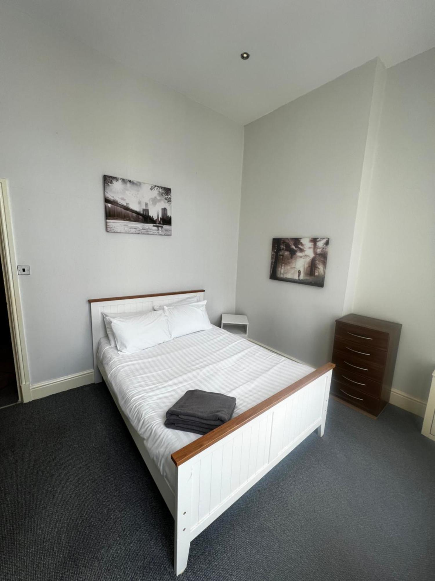 No 3 - Large 1 Bed Near Sefton Park And Lark Lane Διαμέρισμα Λίβερπουλ Εξωτερικό φωτογραφία